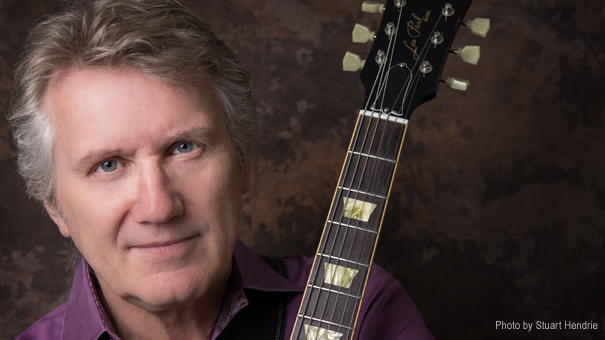 Rik Emmett of Triumph - Acoustic Duo Performance with Dave Dunlop