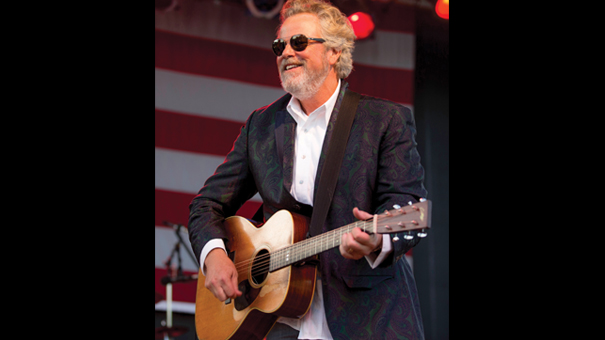 Robert Earl Keen w/ Ruston Kelly