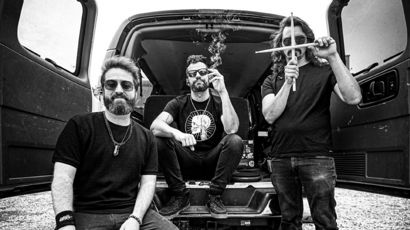 lespecial NYE with Strange Machines