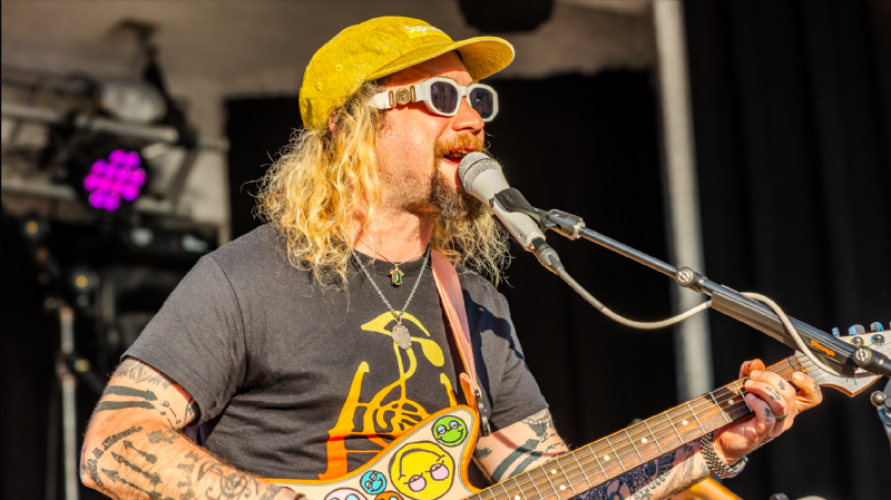 Mihali presents: Mihalidaze
